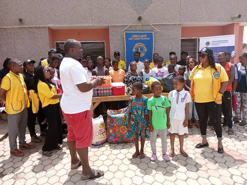 Lions Clubs support orphans in Ho